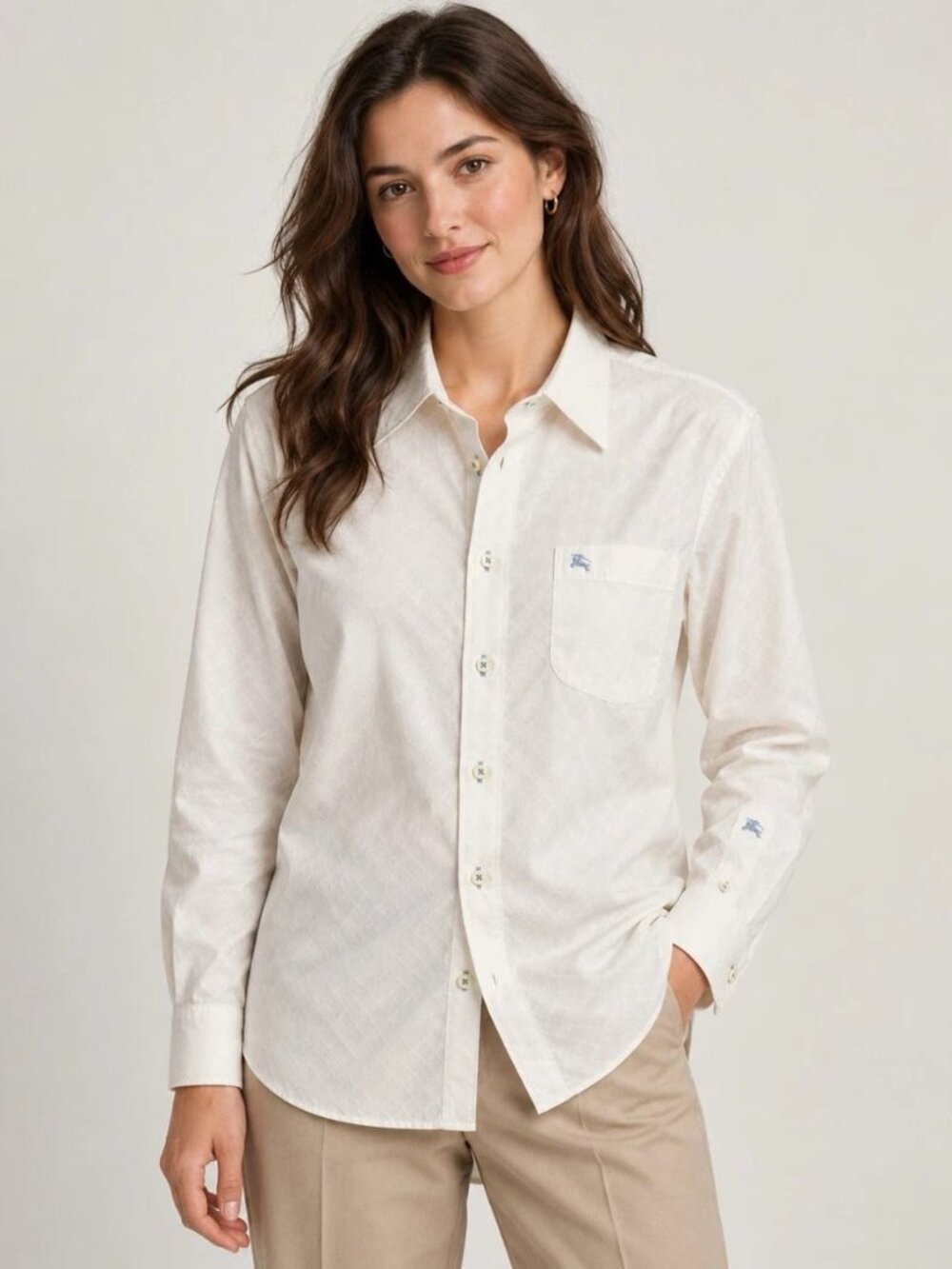 Authentic Women Button Down Burberry Diamond Pattern Shirt, Size 40, BNWT
